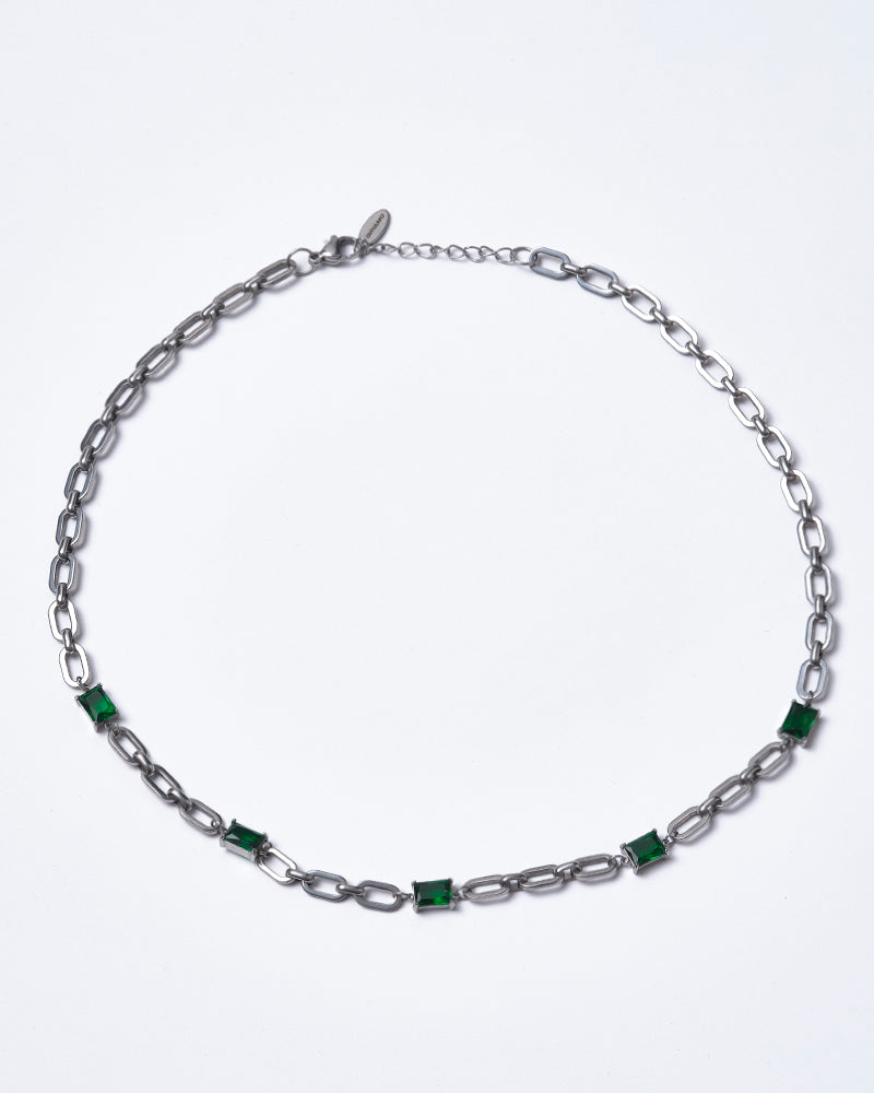 Cadena Plateada Esmeralda Street