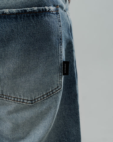 Bermuda Regular Básica Essential