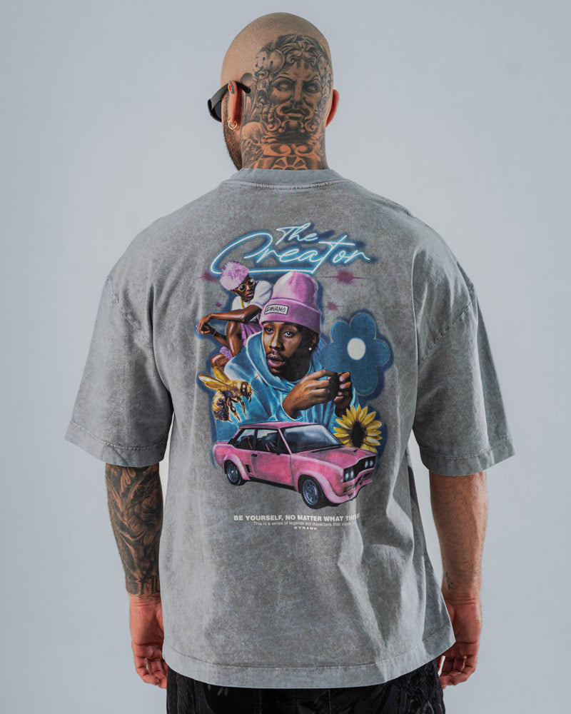 Camiseta oversize en acid wash con diseño inspirado en tyler the creator