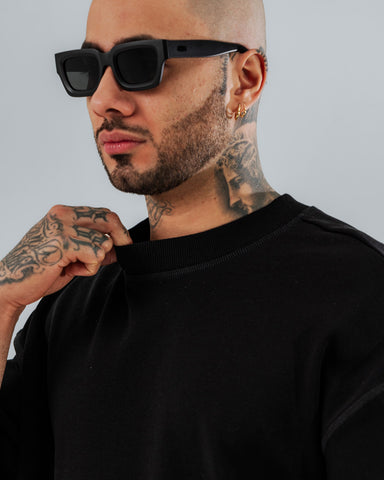 Camiseta Básica Oversize Negra - 300 Gramos