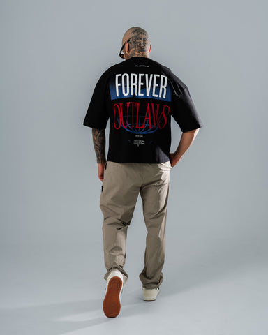 Camiseta Boxy Fit Forever Outlaws