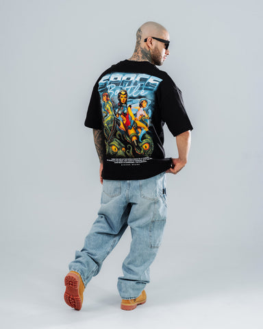 Camiseta Oversize Negro Space Battle