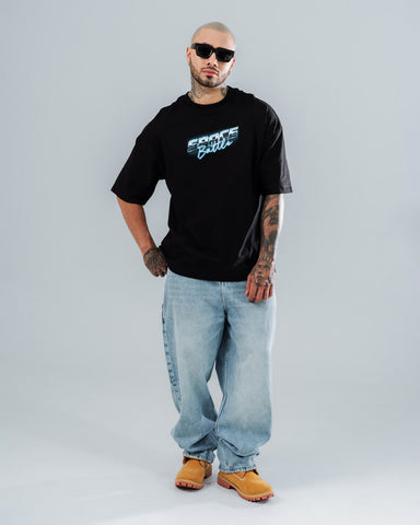 Camiseta Oversize Negro Space Battle