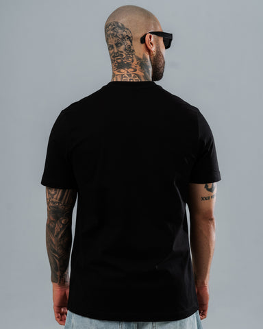 Camiseta Regular Black Edition