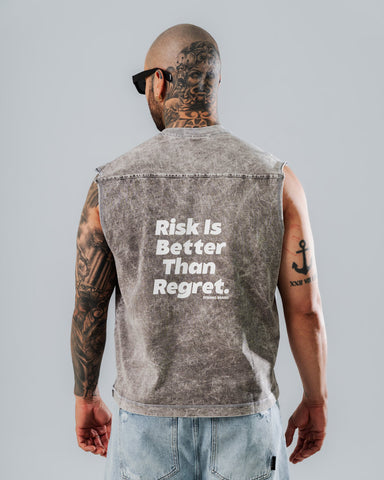 Camiseta Sin Manga Boxy Fit Take the Risk