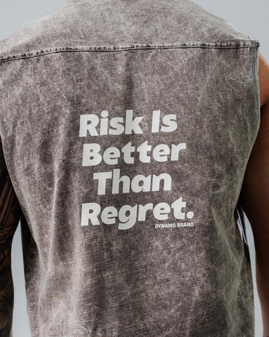 Camiseta Sin Manga Boxy Fit Take the Risk