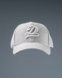 Gorra Gris Claro Con Bordado Frontal DNM