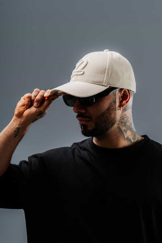 Gorra Para Hombre Crudo Con Bordado Frontal DNM