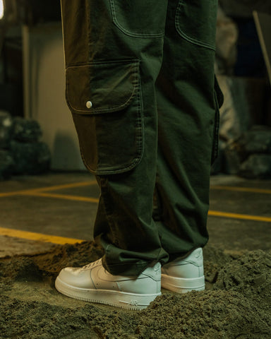 Jogger Cargo - Edición Born Again